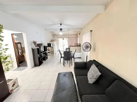 Casa en Venta en Villa Libertad, USD 75.000
