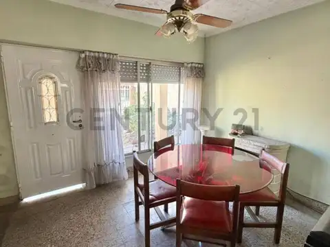 CASA 4 AMB. LOTE PROPIO C/PATIO A REFACCIONAR EN SAN ANDRÉS