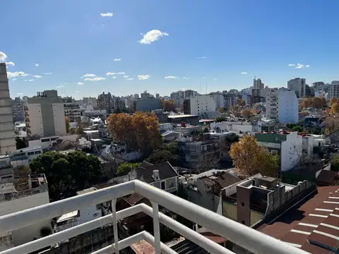 Varela 700, Piso 10