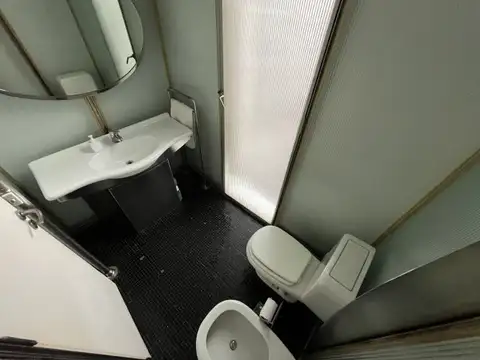 Arroyo al 800 venta piso único apto profesional y vivienda en edificio estilo francés