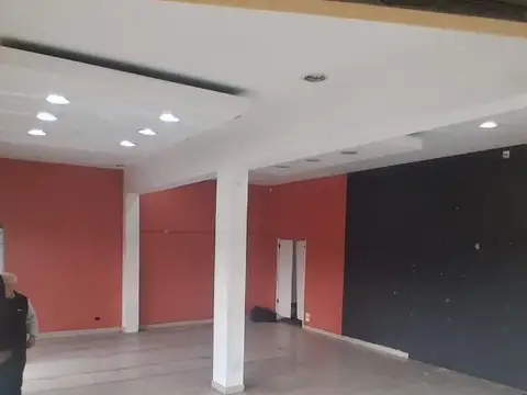 Local en Alquiler en San Antonio de Padua, $ 2.600.000