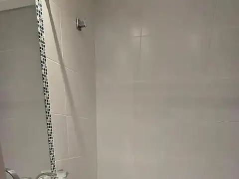 Departamento 5 ambientes con 4 baños