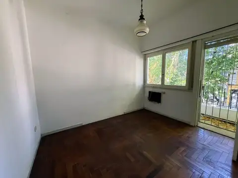 Depto Tipo Casa en Alquiler de 3 ambientes