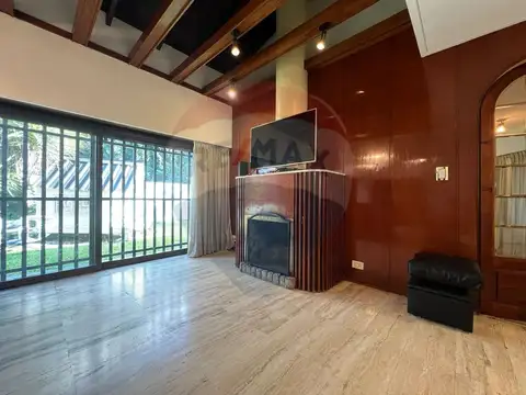 CASA EN VENTA 4 AMBIENTES EN CIUDAD EVITA