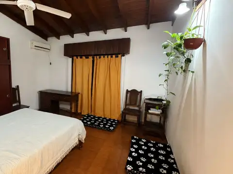 CASA 4 AMBIENTES EN VENTA EN MONTE GRANDE