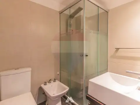 Apartamento en alquiler, Pocitos 2 dorm, 2 baños