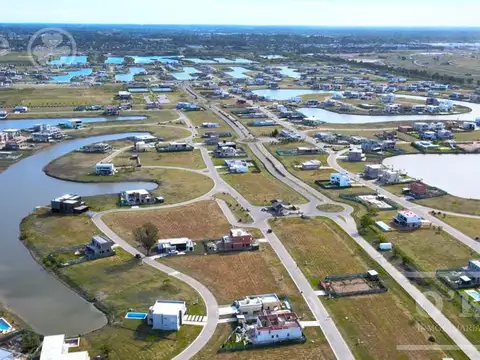 Terreno en Venta de 881,0 m2