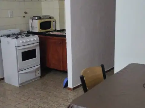 Departamento en Alquiler en Centro, $ 370.000