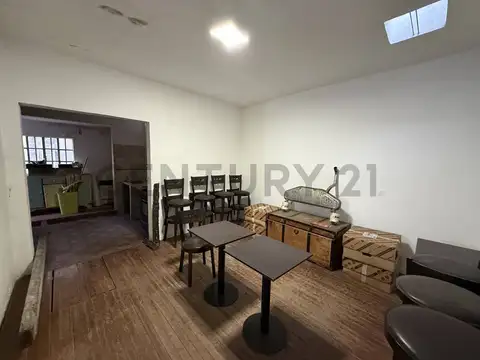 Casa en Venta en Castelar, USD 72.000
