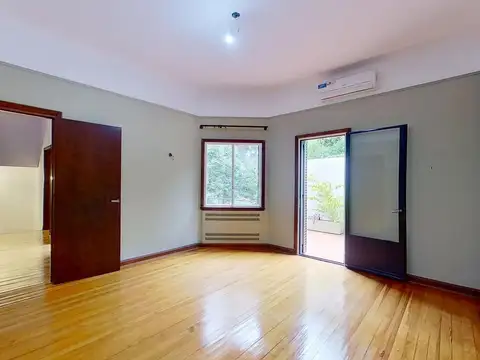 Casa en Alquiler de 4 dormitorios