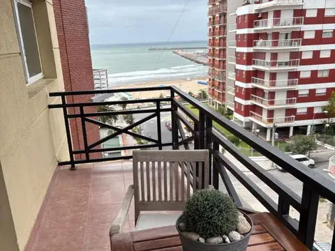 Quintana 100, Piso 2