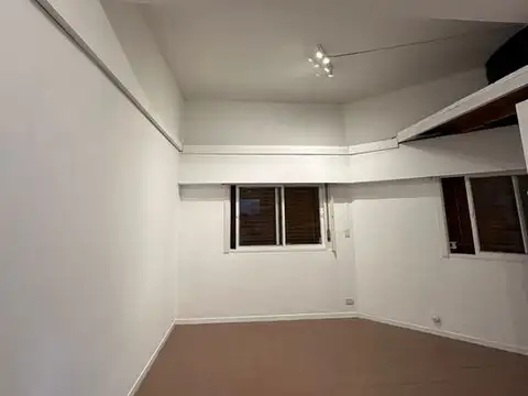 Depto Tipo Casa en Venta de 1 dormitorio