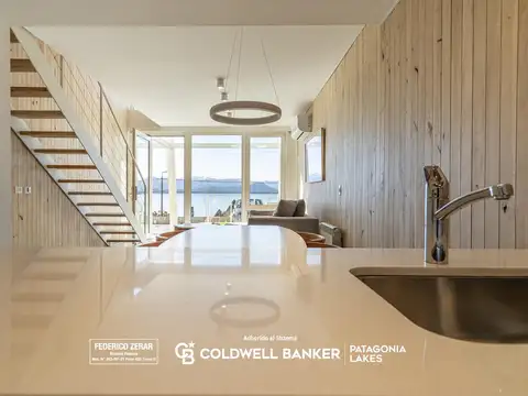 Departamento duplex con vista al lago en venta en San Carlos de Bariloche