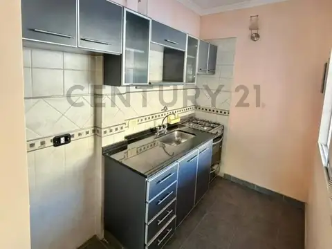 Departamento en Venta en Pompeya, USD 115.000
