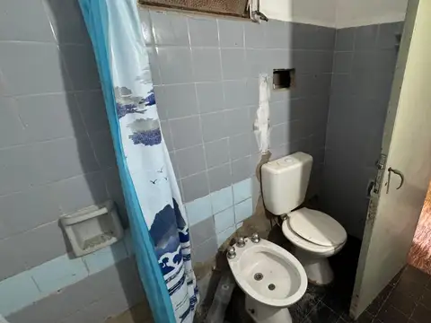 Depto Tipo Casa en Venta 50 años