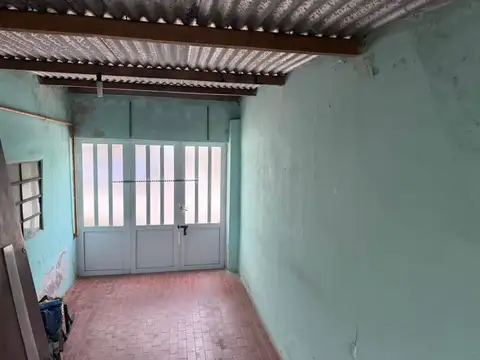 ALQUILER / CASA / 2 DORMITORIOS
