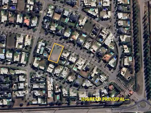 Terreno en Venta en Funes, USD 240.000