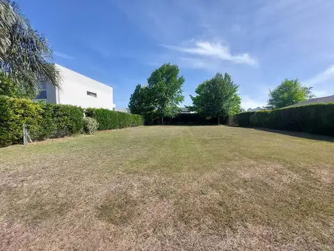 Terreno en Venta de 951,0 m2