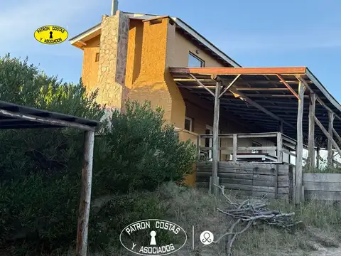 Casa en venta en Chacras del Mar, 3 Dormitorios y departamento huespedes