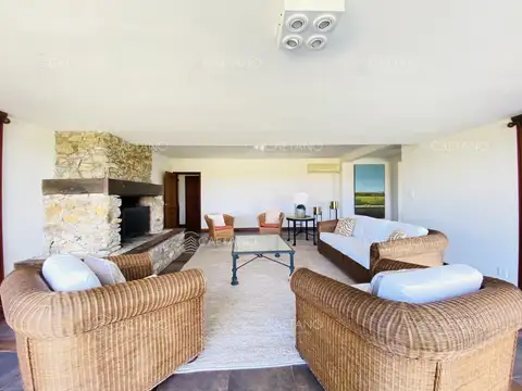 Casa en Alquiler Temporal en Playa Brava, USD 78.000