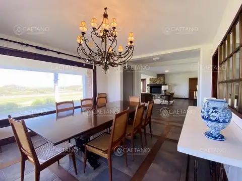 ALQUILER CASA 4 DORMITORIOS - PLAYA BRAVA