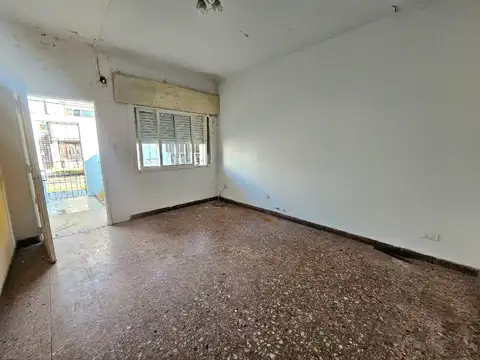 Depto Tipo Casa en Venta en Villa Bonich, USD 55.000