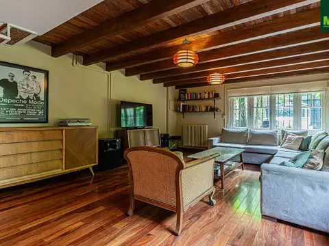 Casa en Venta con 1 cochera