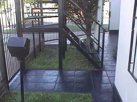 Presidente Ibáñez 800