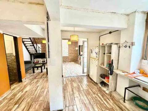 Depto Tipo Casa en Venta de 4 ambientes
