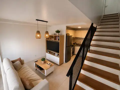 Depto Tipo Casa en Venta en Saavedra, USD 135.000