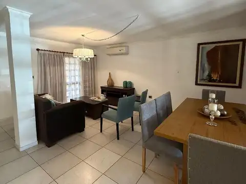 Casa en Venta de 5 dormitorios