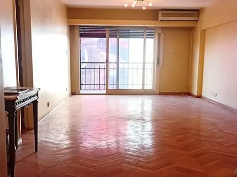 Av Callao 700 Balvanera 5amb U$245.000