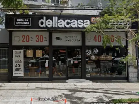 Sobre Libertador a metros del Puerto de Olivos con Expensas BAJAS