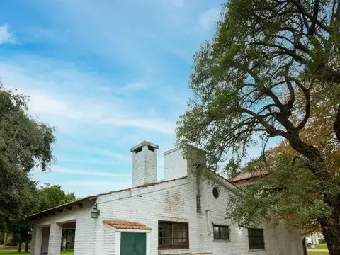 CASA QUINTA EN COUNTRY UBAJAY.