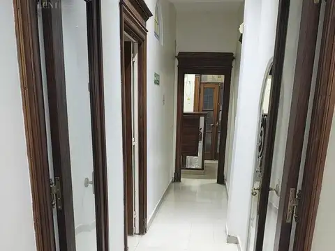 Departamento 5 ambientes con 2 baños