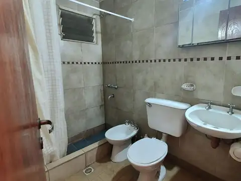 Departamento 4 ambientes con 1 baño