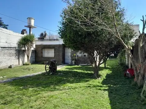 Presidente Rivadavia 100