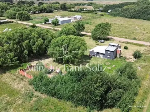 fragata sarmiento y frondizi
