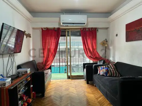 Av. Varela 100, Piso 4