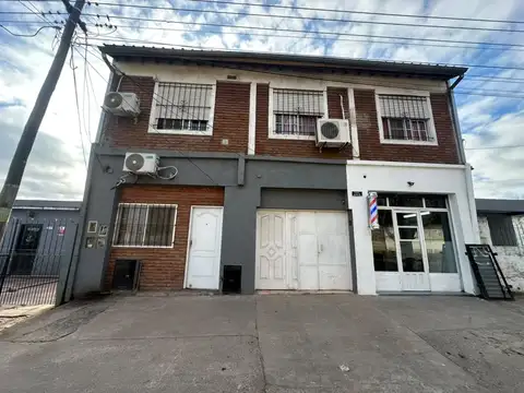 Depto Tipo Casa en Venta de 3 ambientes