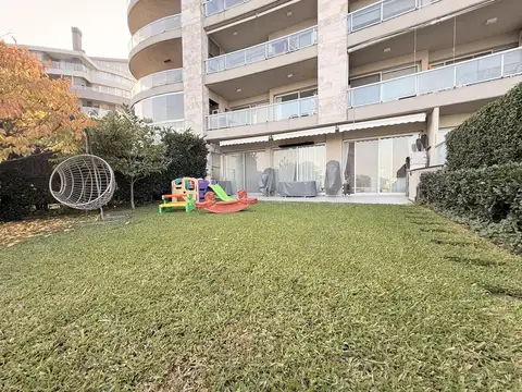 Departamento con jardin en Venta en Islas del Golf - Nordelta