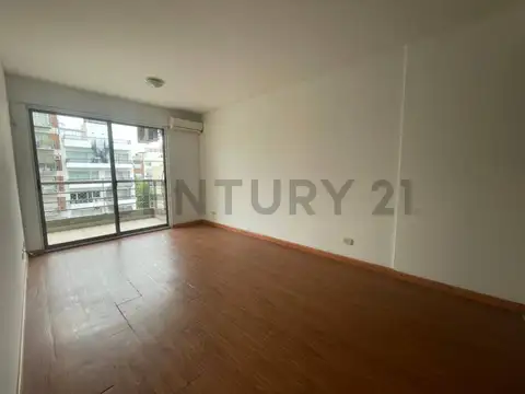 Avenida Alvarez Thomas 2800, Piso 7