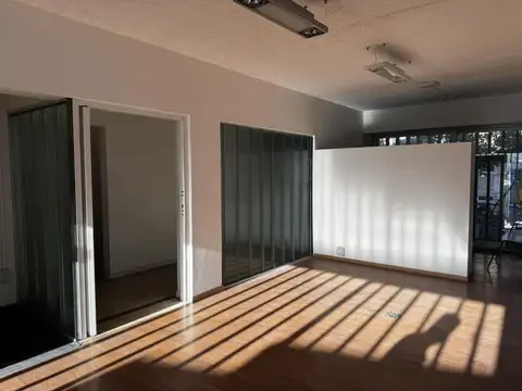Edificio Comercial en Boulogne Sur Mer