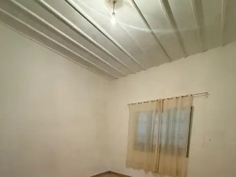 VENTA CASA 3 DORMITORIOS EN MACROCENTRO