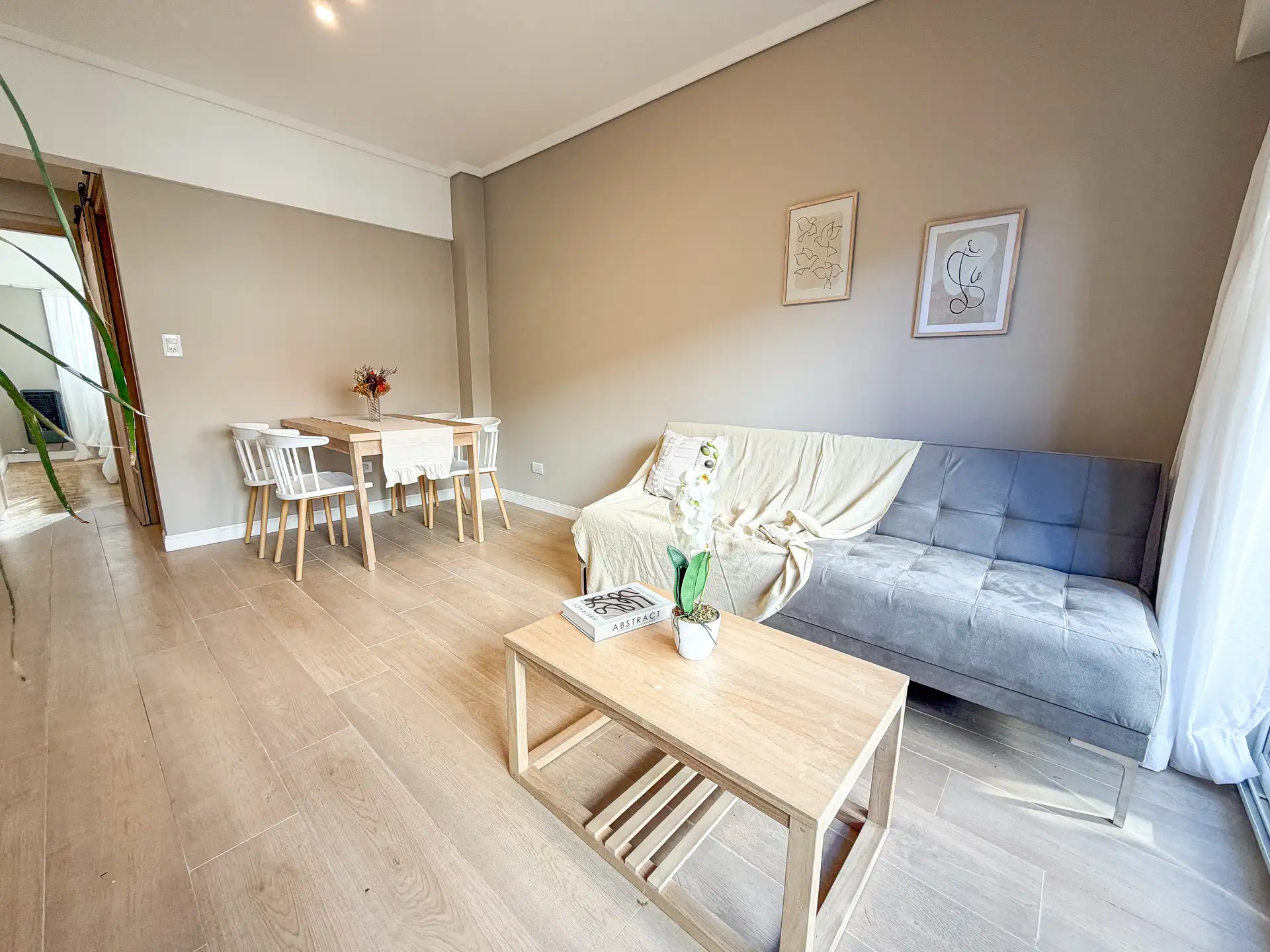 Depto 2 amb, 39m² reciclado con balcón — Centro