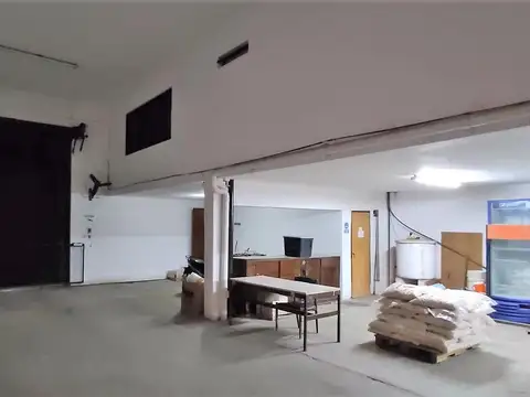 Av. Independencia  4000