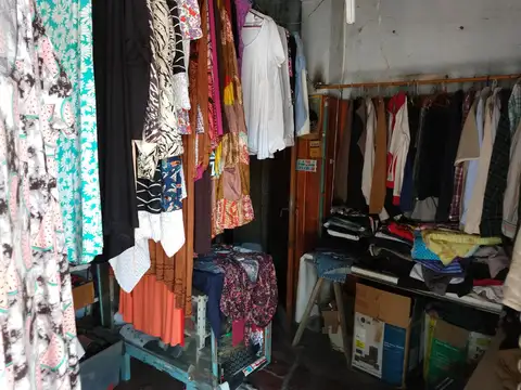 Local en venta en Gonzalez Catan