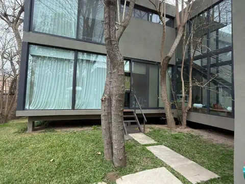 Casa en Alquiler Temporal de 5 dormitorios