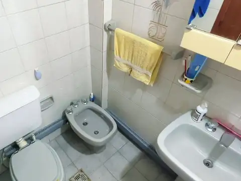 Casa 6 ambientes con 3 baños