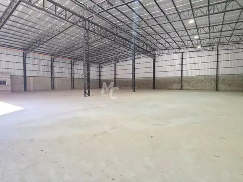 Galpon en Alquiler 40  mts Frente